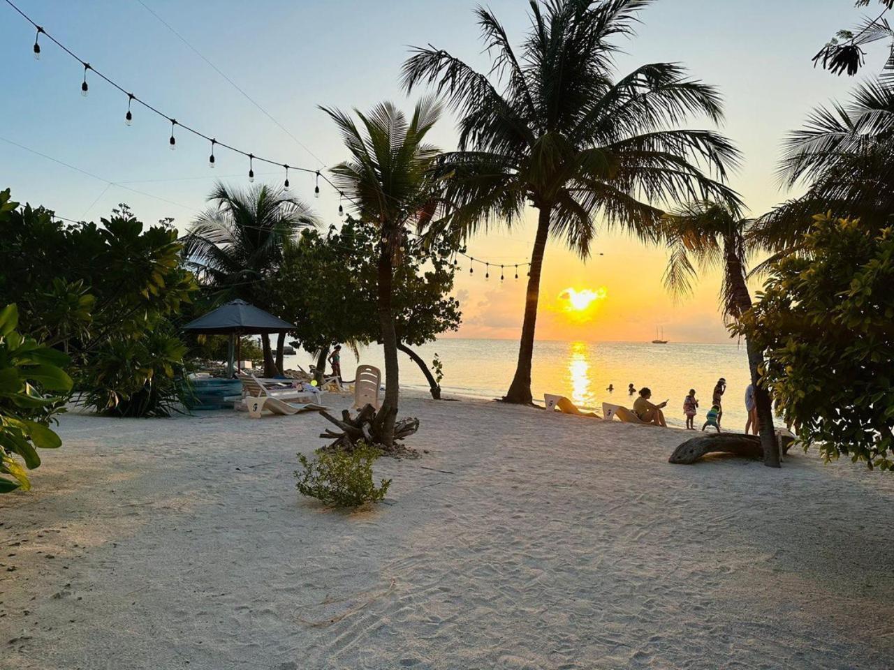 The Sunset Villa Dhiffushi Luaran gambar