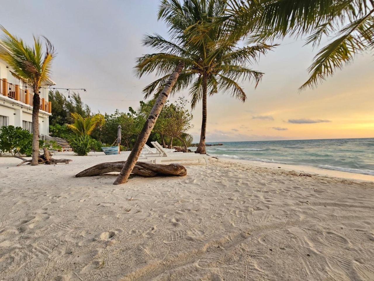 The Sunset Villa Dhiffushi Luaran gambar