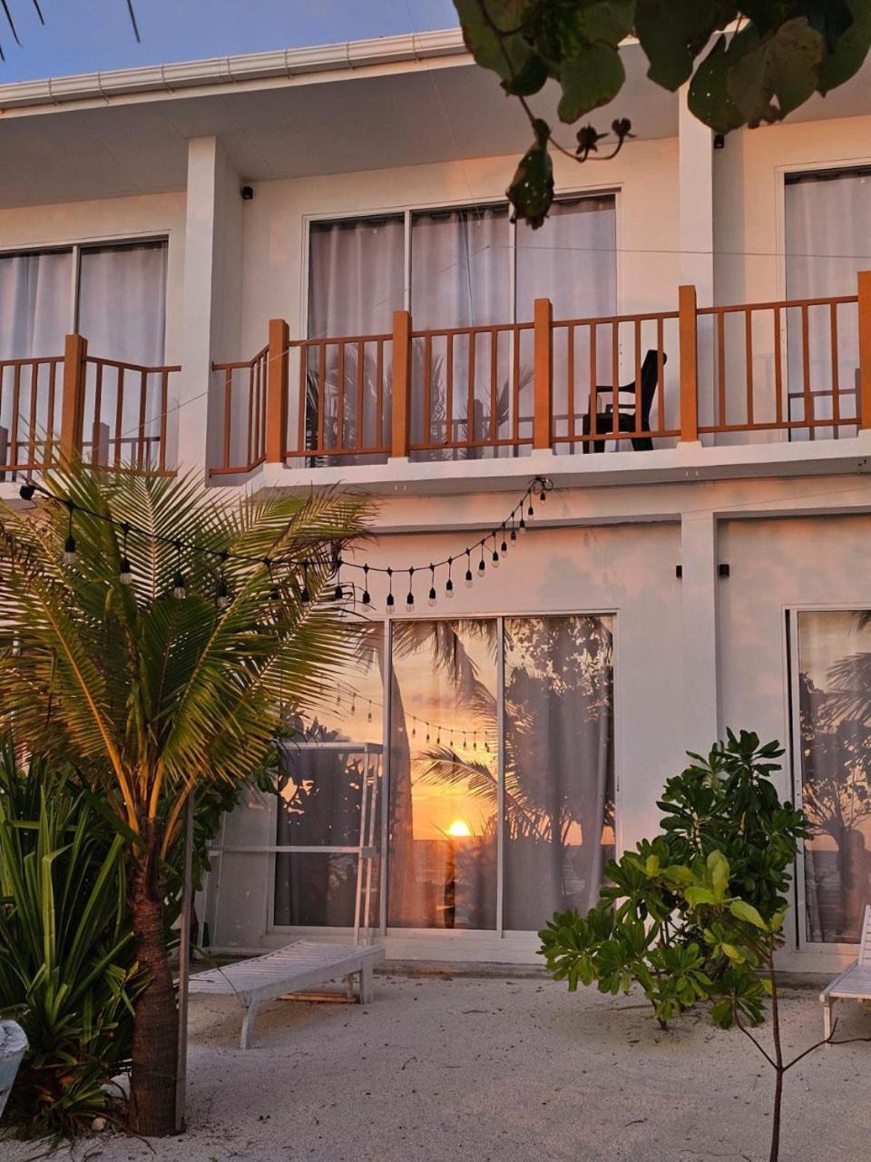 The Sunset Villa Dhiffushi Luaran gambar