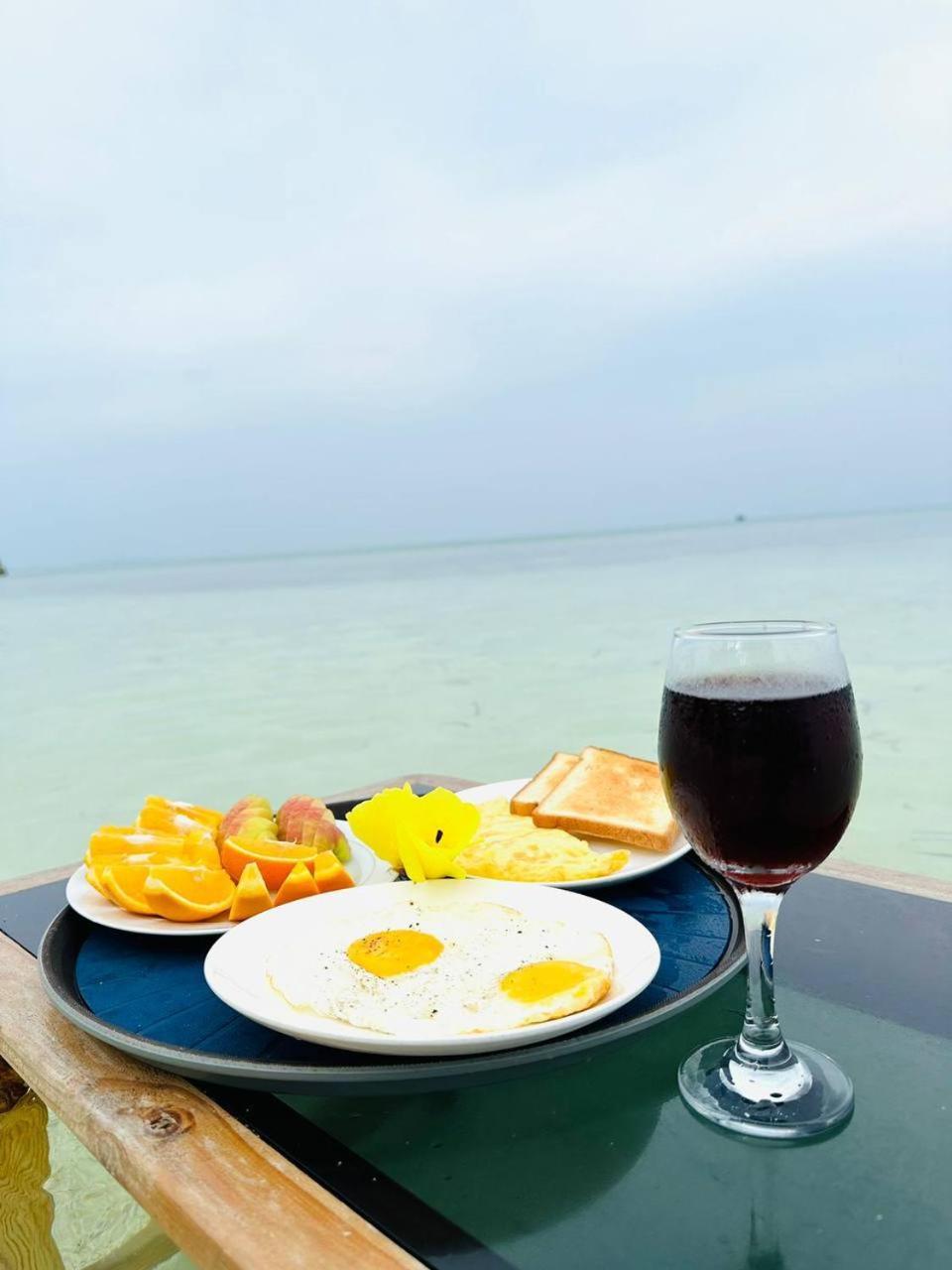 The Sunset Villa Dhiffushi Luaran gambar